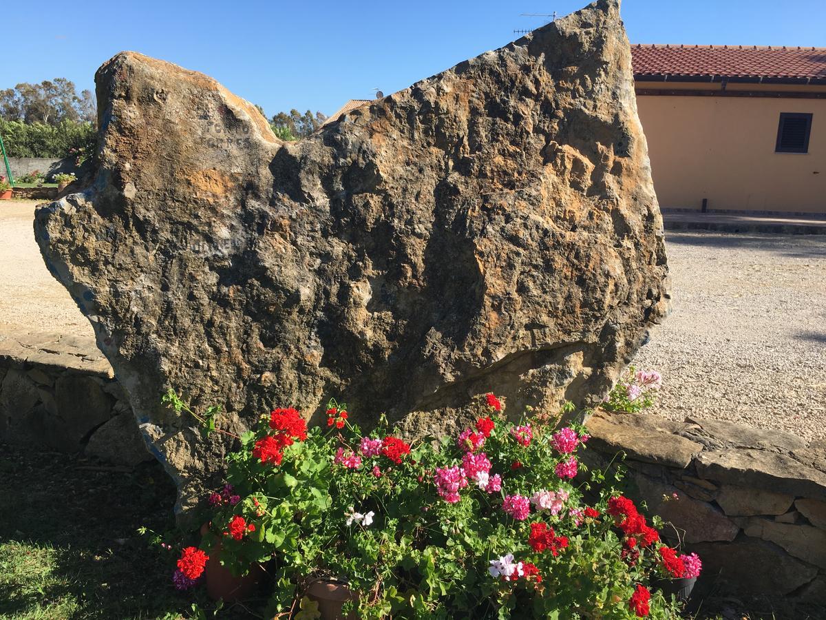 Agriturismo Sechi Campanedda Exteriör bild